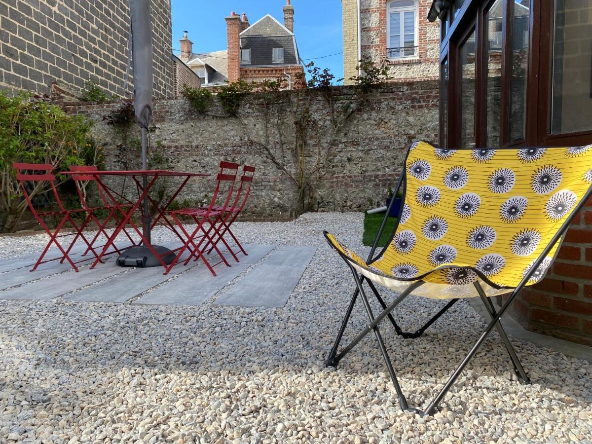 Charme Dans Villa, Coeur D'Etretat, 200 M De La Mer Exterior photo